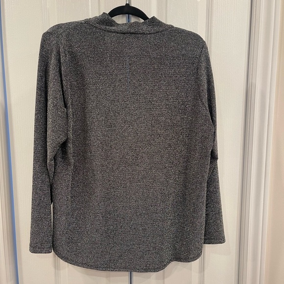 PREMISE Woman Perfect Fit Blac Silver Sparkle Long Sleeve Top Cowl Neck 1X Plus - Picture 2 of 5